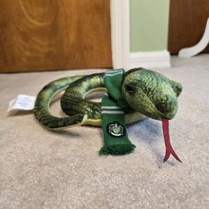 Universal Studios Harry Potter Slytherin Emblem Plush with House Scarf